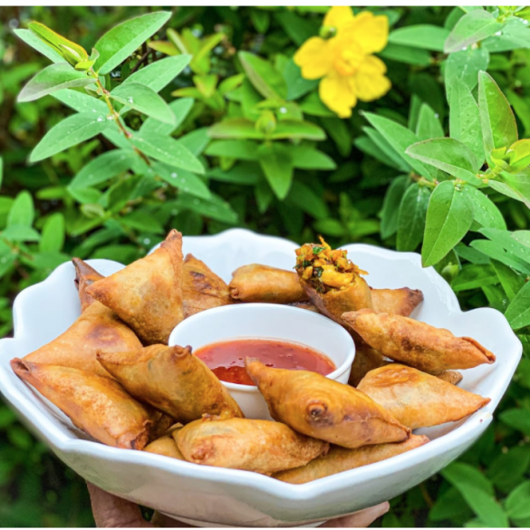 Spicy Prawn Samosas