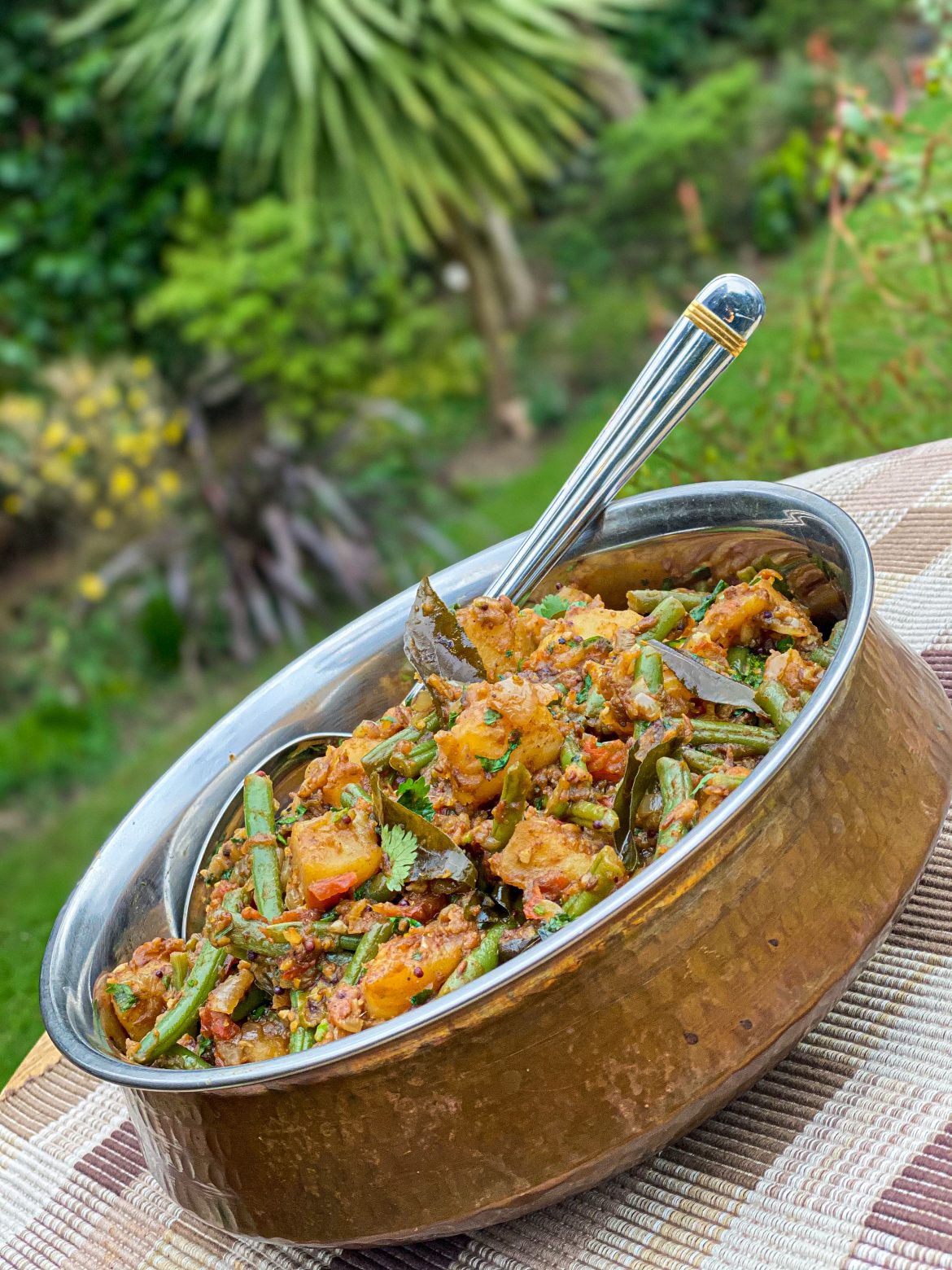 Indian Spiced Potato And Green Bean Curry (Aloo Beans) Zars Kitchen
