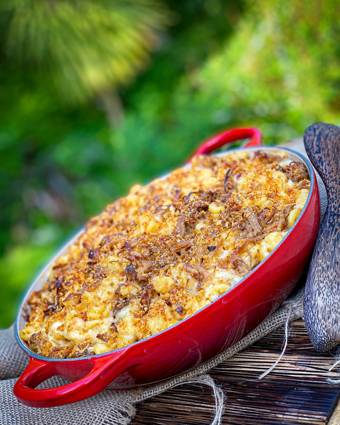 Pulled Pork Mac N' Cheese With Chorizo Parmesan Crumb Topping